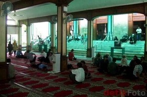 Cerita Anggota Klub Motor Nyantri di Pesantren Kilat