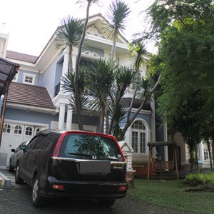Rumah Teduh Fairuz A. Rafiq dan Galih Ginanjar