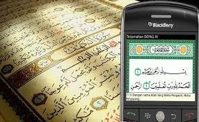 Bagaimana Memperlakukan Andorid yang Ada Aplikasi Alquran di Dalamnya?