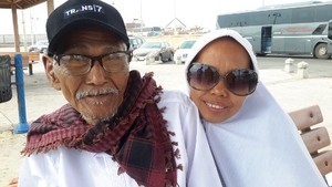 Berkat Doa Sang Putri, Mualimah Penyapu Jalanan Pergi ke Tanah Suci