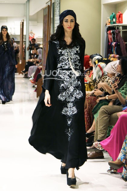 Mel Ahyar Trunk Show 2014. Galeries Lafayette at Pasific Pleace. Jakarta. [Foto: Mohammad Abduh/Wolipop]
