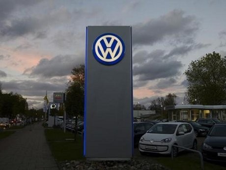 Tunda Bangun Pabrik di Indonesia, VW Hengkang ke India