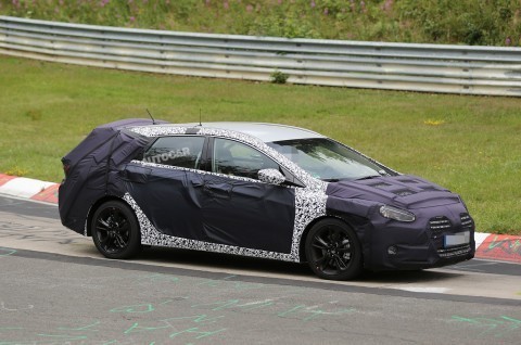 Hyundai i40 Permak Wajah Tahun Depan