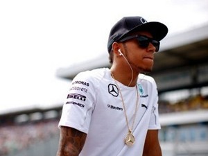 Hamilton Siap Hadapi Masalah dan Tantangan