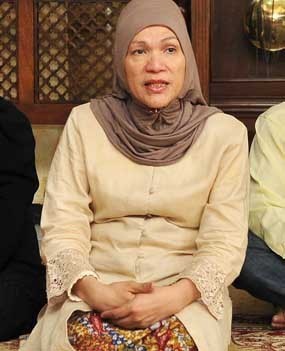 Ultah ke-51, Dorce Terus Perbaiki Diri