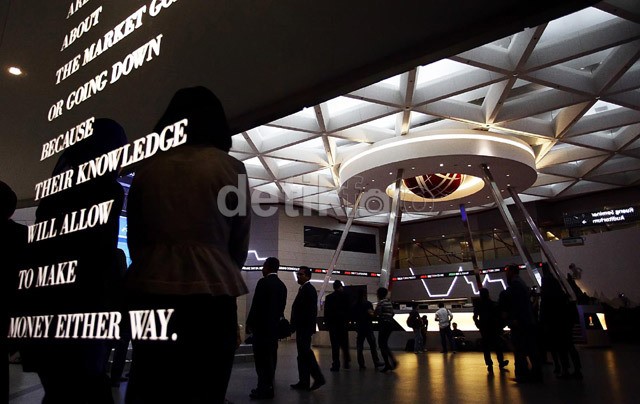 Ikut Rupiah, IHSG Bakal Perkasa di 5.400 Bila Jokowi Unggul 4% Lebih