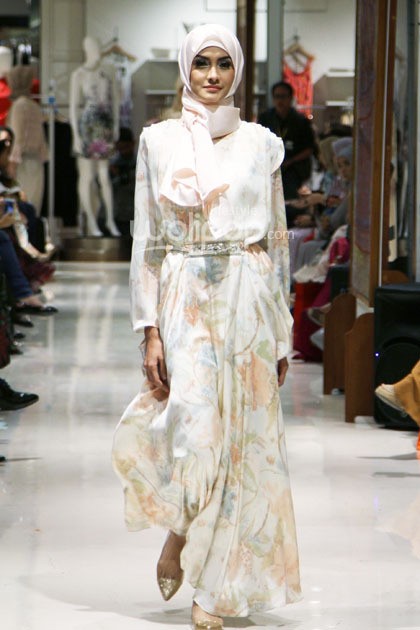 Ria Miranda Trunk Show 2014. Galeries Lafayette at Pasific Pleace. Jakarta. [Foto: Mohammad Abduh/Wolipop]