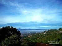 Bandung dillihat dari Ciburial Bandung dillihat dari Ciburial