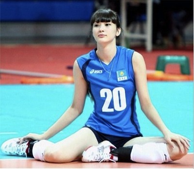 Si Cantik Sabina Sihir Warga Dunia Maya