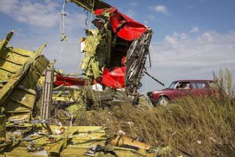 Kokpit MH17 Terbelah Dua, Diduga Dipotong Kaum Separatis