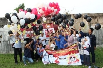 RMI Rayakan Kemenangan Jokowi Bersama Anak-anak dengan Melepas Balon
