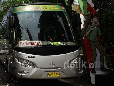 Ratusan Pedagang Handphone Mudik Bareng Lenovo