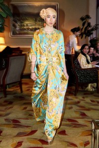 Moroccan Silhouette by Ina Thomas Grace Of Kaftan at Lobby Lounge Shangri-La Hotel. Jakarta Pusat. [Foto: Mohammad Abduh/Wolipop]