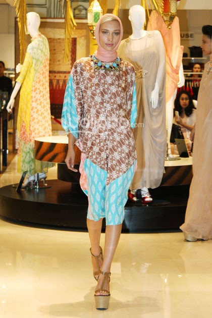 Biyan Trunk Show 2014. Galeries Lafayette at Pasific Pleace. Jakarta. [Foto: Mohammad Abduh/Wolipop]