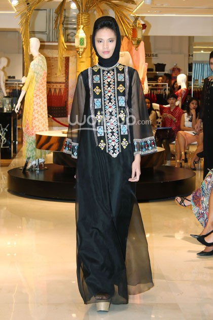 Biyan Trunk Show 2014. Galeries Lafayette at Pasific Pleace. Jakarta. [Foto: Mohammad Abduh/Wolipop]