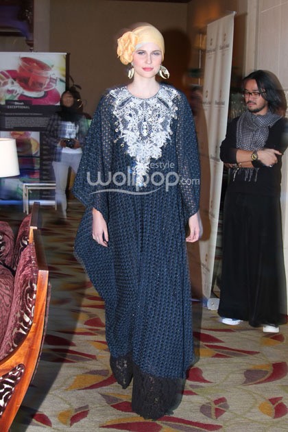 Moroccan Silhouette by Ina Thomas Grace Of Kaftan at Lobby Lounge Shangri-La Hotel. Jakarta Pusat. [Foto: Mohammad Abduh/Wolipop]