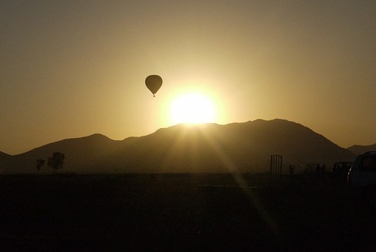 Naik Balon Udara & 7 Hal Seru Saat Liburan ke Marrakech (2)