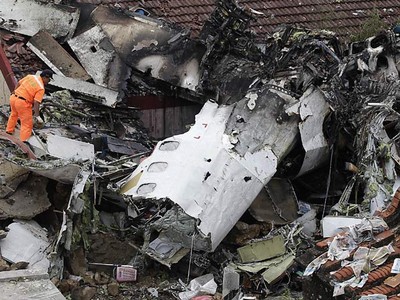 Pesawat TransAsia Kecelakaan, 48 Orang Tewas