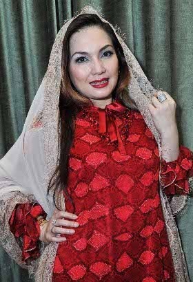 Ssttt... Diam-diam Nia Daniati Sudah Dilamar Dua Pria