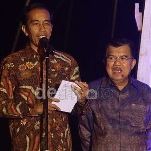 Lembaga Asing Ini Sebut Jokowi Butuh Dukungan Lebih Banyak Partai