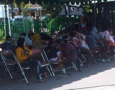 Pembagian Dana Stimulan PSK Dolly-Jarak Jadi Ajang Tipu-tipu