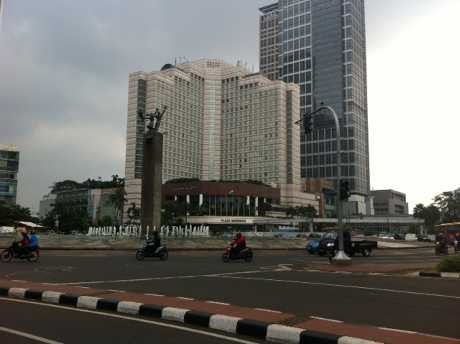 Jakarta yang Lengang dan Adem di Hari Kerja Terakhir Sebelum Lebaran