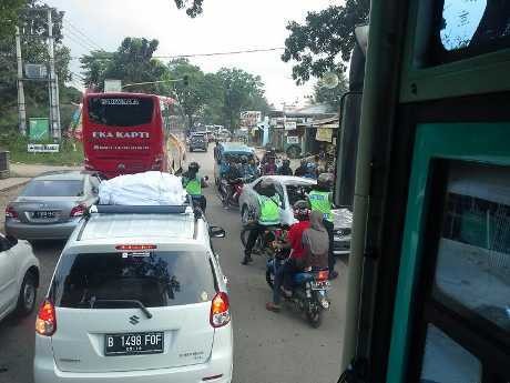 Ini Kusutnya Arus Mudik Menuju Pantura di Cikampek
