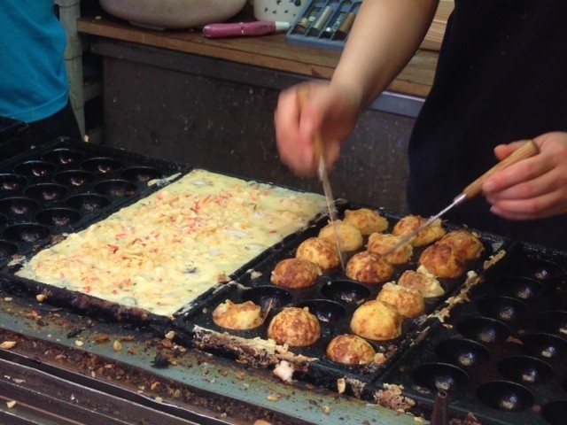Begini Cara Makan Takoyaki di Negeri Asalnya, Jepang