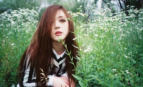 Hiks... Sulli f(x) Istirahat dari Dunia Hiburan