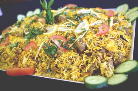 Nasi Kebuli dan Nasi Kuning, Sajian Lezat Alternatif Ketupat