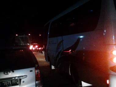 Cirebon Arah Prupuk Macet 25 Km, Kecepatan Kendaraan 10 Km/Jam