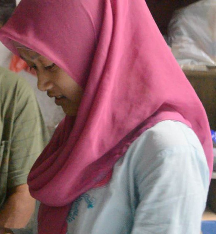 Weni Tri Arfiyanti, Anak Penjual Geblek Berhasil Kuliah Gratis di UGM