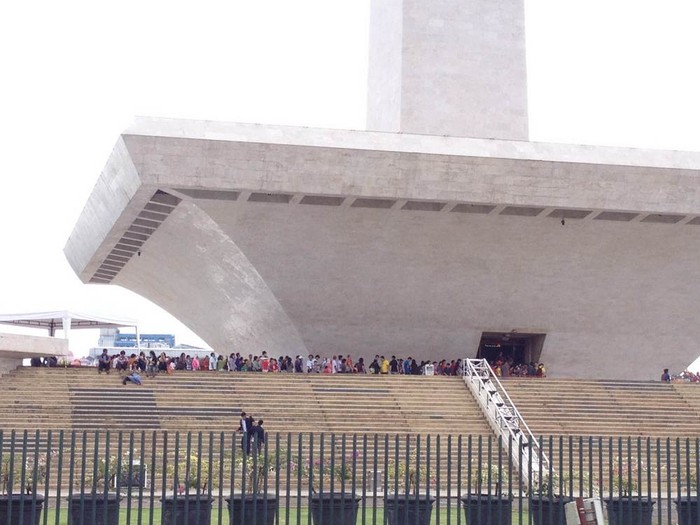 Jelang Lebaran, Monas Sepi Pengunjung