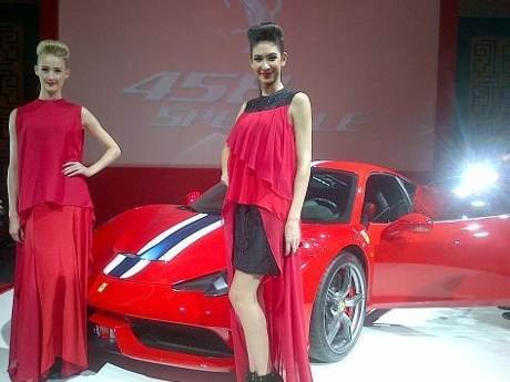 2 Mesin Ferrari Meraih Mesin Performa Terbaik