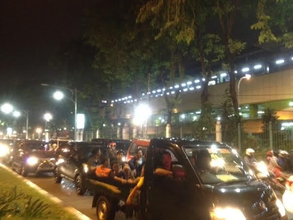 Polisi Tindak Konvoi Takbir di Atap Kendaraan