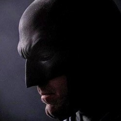 Wajah Lain Ben Affleck dengan Kostum Batman