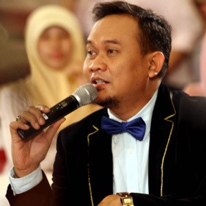 Cak Lontong dan Desy Ratnasari Dicomblangi di Acara TV