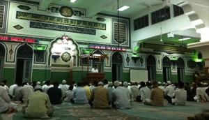 Ucapkan Selamat Lebaran, JK dan Ketua MK Salat Id di Masjid Al Azhar