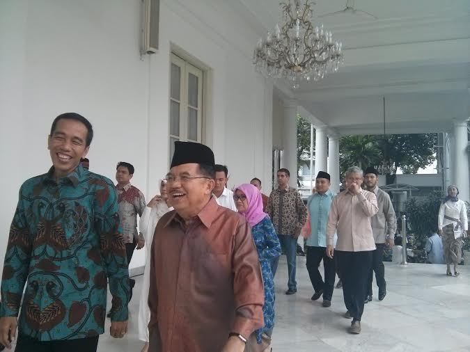 Pakai Innova, Jokowi-JK Hadiri Open House SBY di Istana