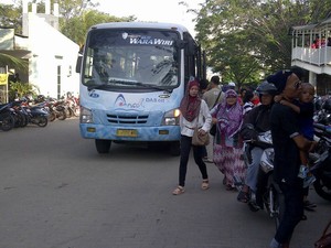 Libur Lebaran, Bus Wara-Wiri ini Siap Antarkan Pengunjung Jelajahi Ancol