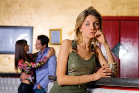 Ngeles Sih Boleh, Tapi Telat Kawin Tetap Ada Risikonya