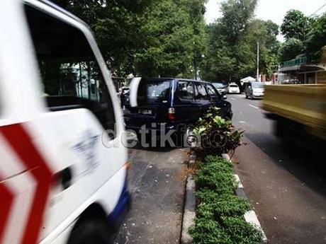Pemudik yang Kembali dengan Mobil dan Sepeda Motor Berkurang