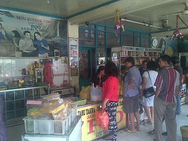 Tahu Kuning, jadi Incaran Pemudik di Kediri