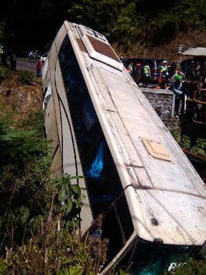 Sopir Bus Pariwisata yang Kecelakaan di Tanjakan Si Emen Kabur