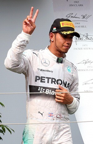 Hamilton Berharap Mercedes Makin Tangguh di Delapan Seri Terakhir