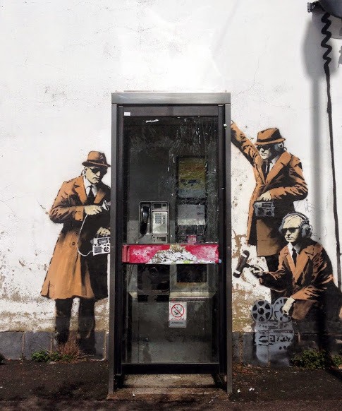Mural Banksy di Dinding Rumah Dibeli Pengusaha
