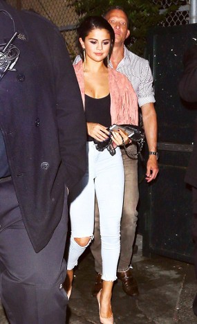 Party di Klub Gay, Selena Gomez Tampil Seksi