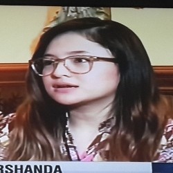 Tampil Perdana Pasca Disekap, Marshanda Tak Kenakan Hijab