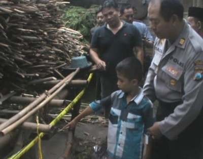 Seorang Ibu Tega Bunuh Anak dan Mengubur di Septic Tank