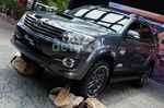 Toyota Luncurkan Fortuner G 4X4 VNT
